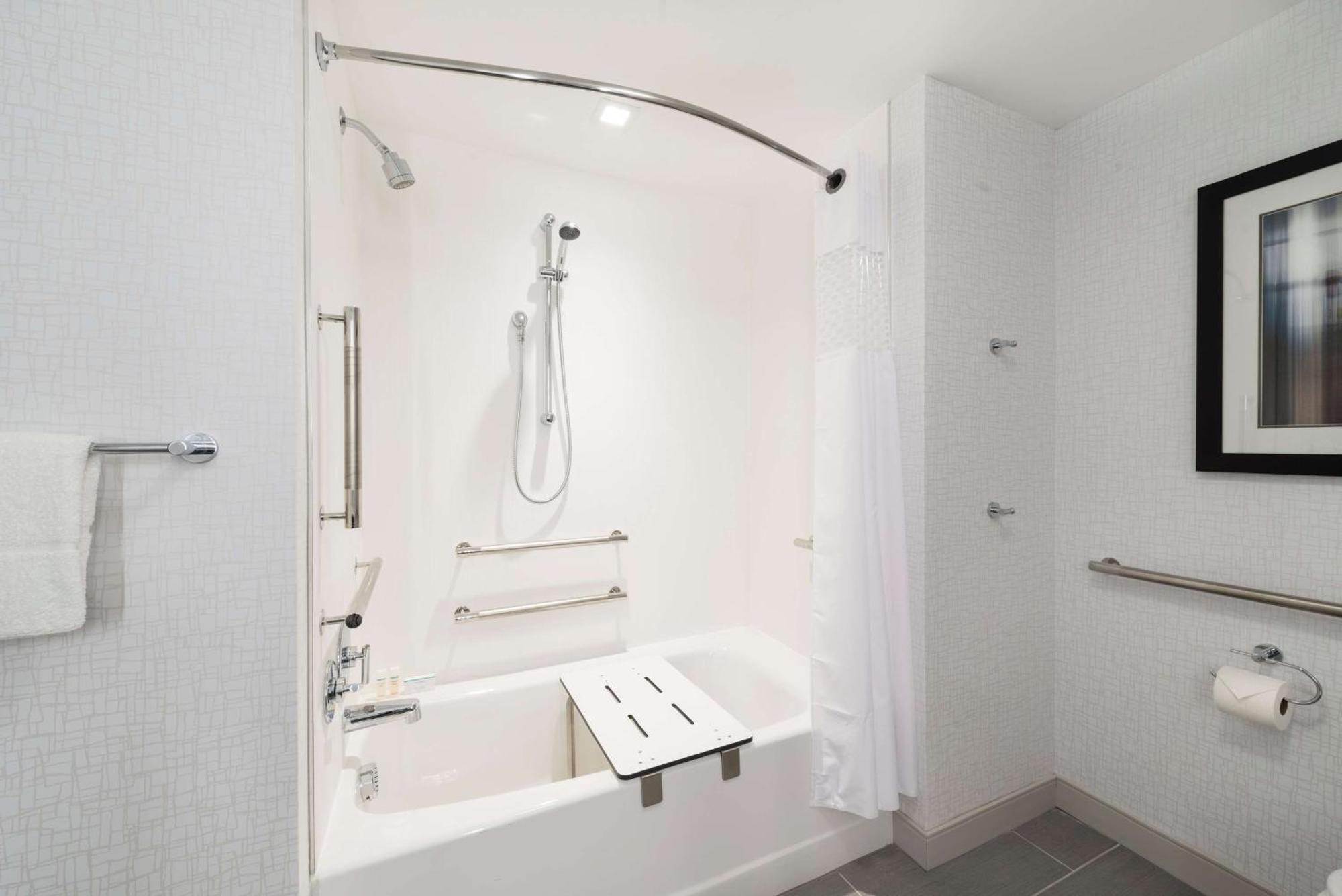 Hampton Inn & Suites Bridgewater, Nj Εξωτερικό φωτογραφία
